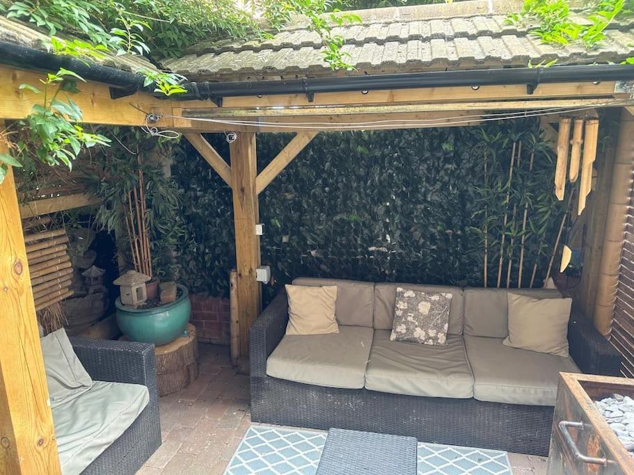 Quirky Town Centre Hideaway Villa Leamington Spa Esterno foto